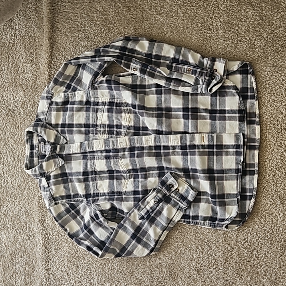 Carhartt button-up